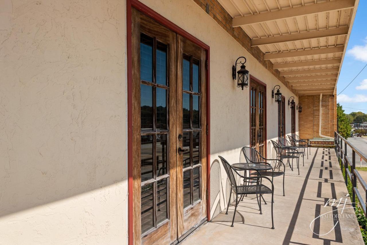 Hotel Seville Harrison Exterior photo